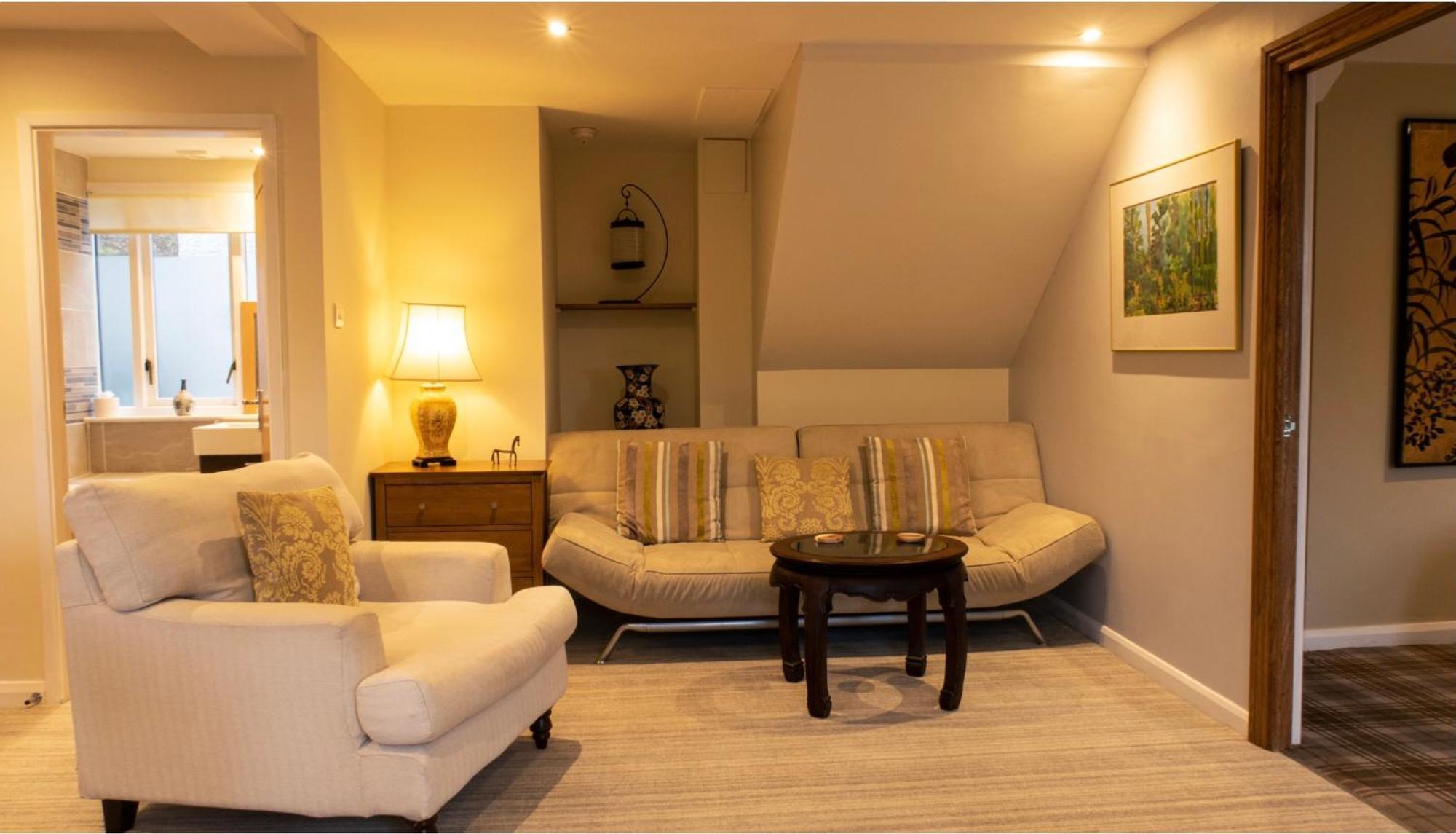 Yewfield Self Catering Apartments هوكسهيد المظهر الخارجي الصورة