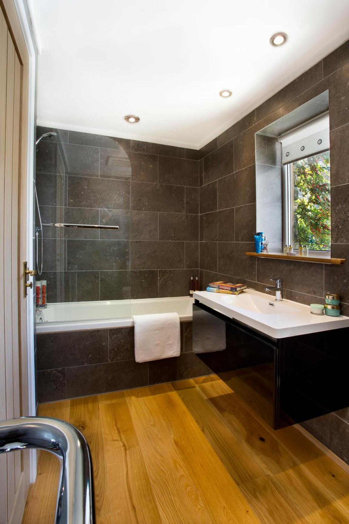 Yewfield Self Catering Apartments هوكسهيد المظهر الخارجي الصورة