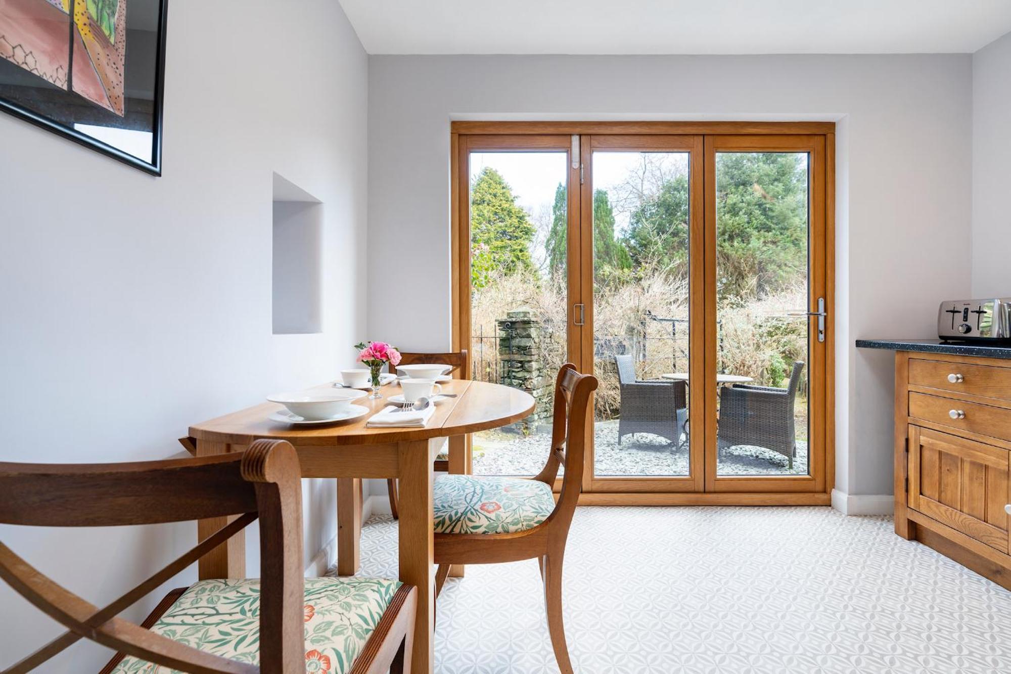 Yewfield Self Catering Apartments هوكسهيد المظهر الخارجي الصورة